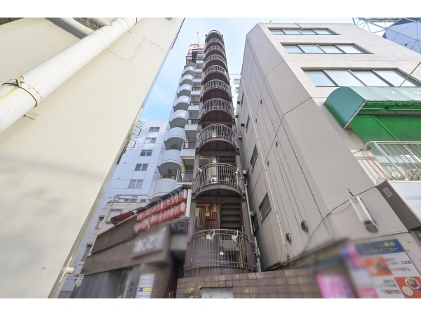 バーリータワーズ