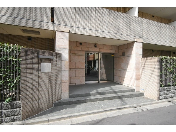 白金HOUSE