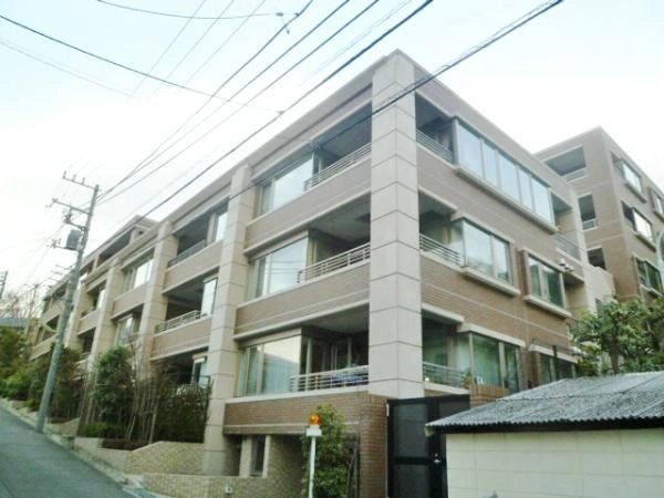 グランスイート岡本