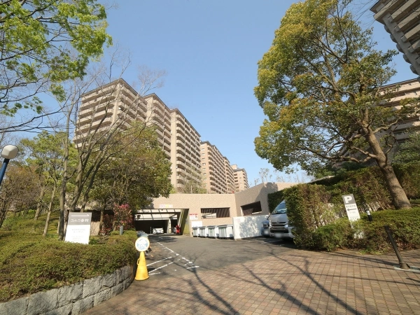 サンステージ緑園都市東の街