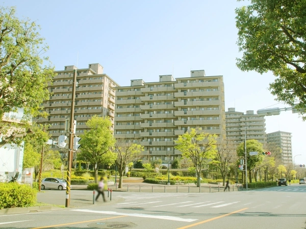 サンステージ緑園都市東の街