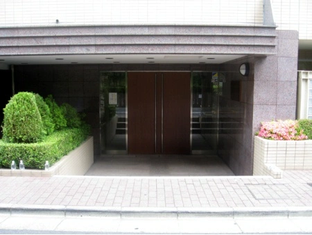 サンフル碑文谷碑さくら通りSOUTHSIDE