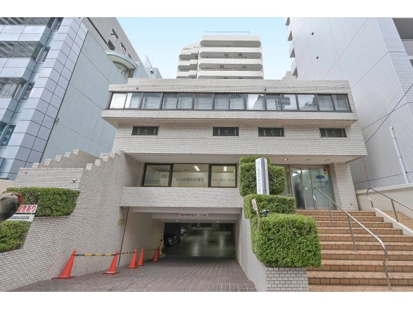 プラザ麻布