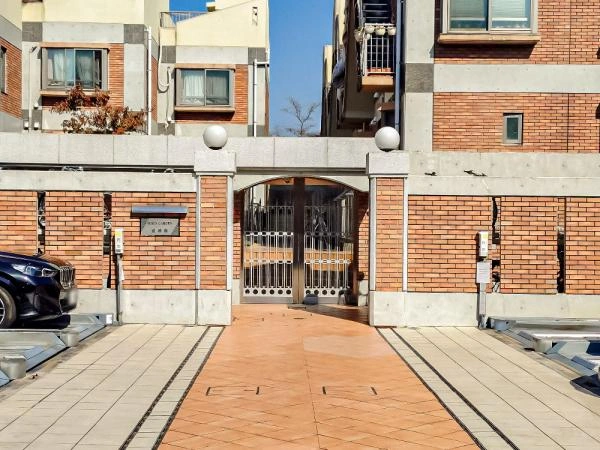 セボンガーデン成城南