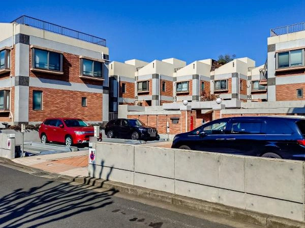 セボンガーデン成城南