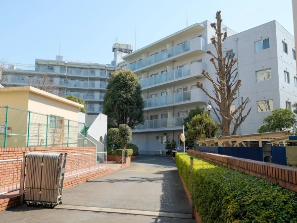 幡ヶ谷ハウス
