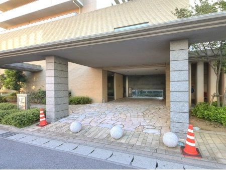 クレストフォルム市川南ウッドスクエア