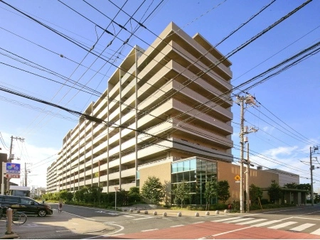 クレストフォルム市川南ウッドスクエア