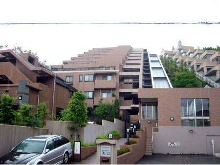 セントラルコート溝ノ口