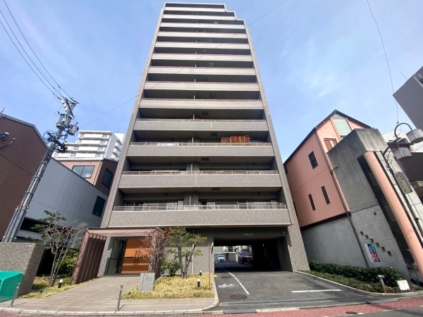 ステイツ代官町
