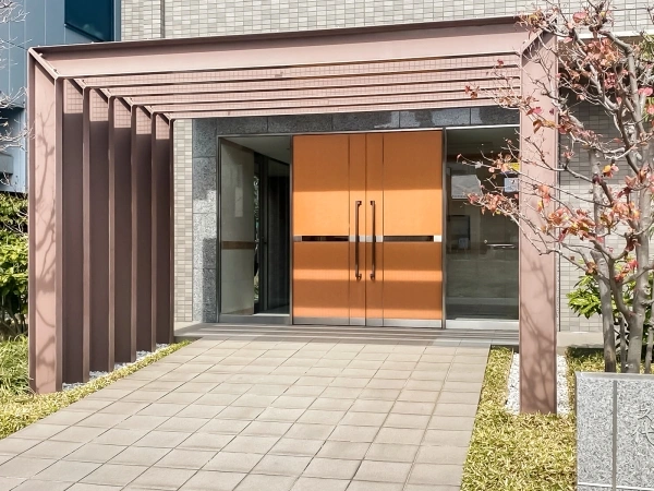 ステイツ代官町