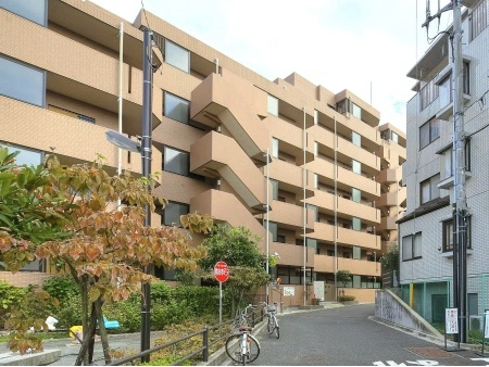 サングレイス鎌倉笛田