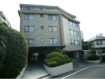 青葉台ロイヤルガーデン