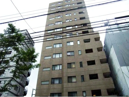 トゥールロワイヤル三軒茶屋