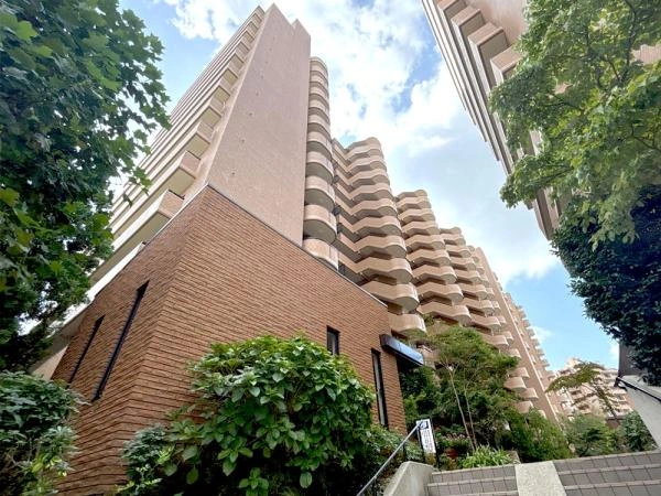 港北ニュータウンイオ7番館