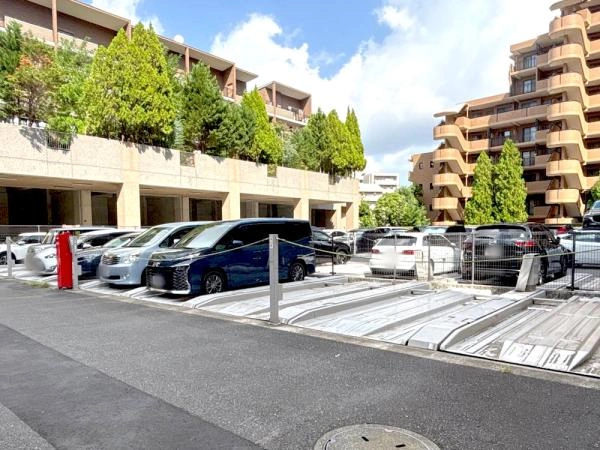 港北ニュータウンイオ7番館