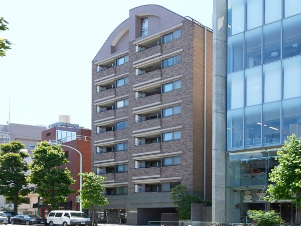 ファミールグラン神宮外苑前