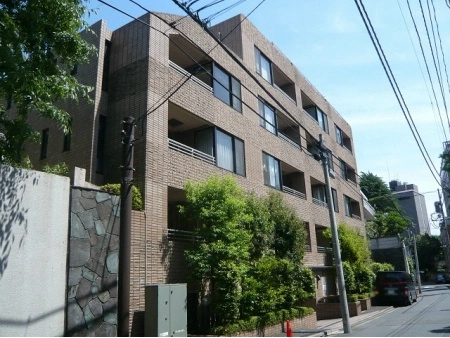 クレマージュ南青山