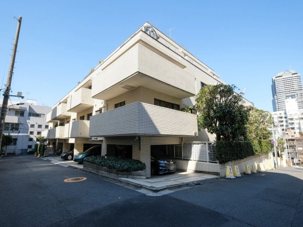 赤坂新坂ハウス