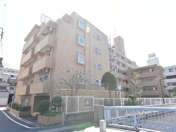 中野弥生町ハウス
