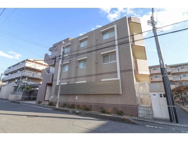 ロマージュ浦和元町ホワイエ