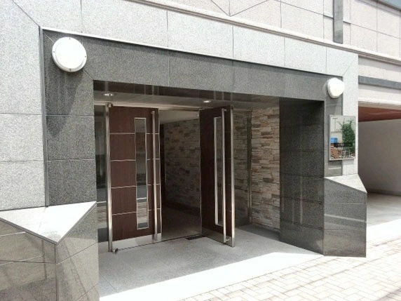 トゥールロワイヤル神宮前