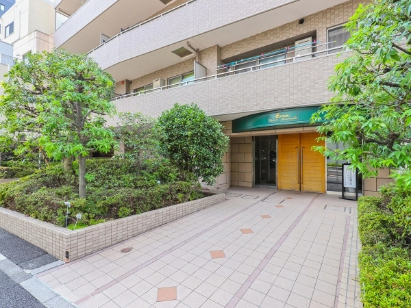 エクラン早稲田夏目坂