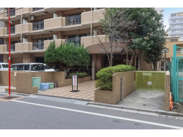 モナーク立川