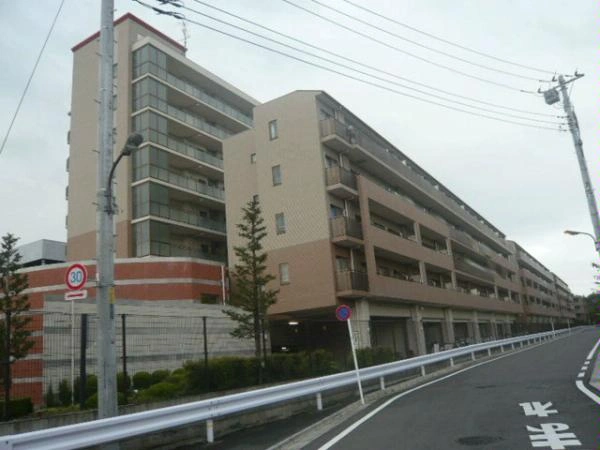ステイツ武蔵野東大和グランパサージュ