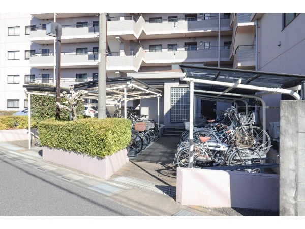 コスモウィングス浦和原山