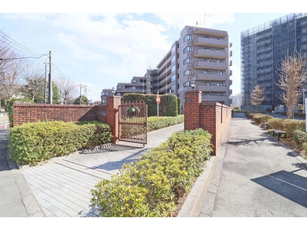 西武拝島ハイツ樹だち館