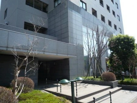 プラース国立壱番館