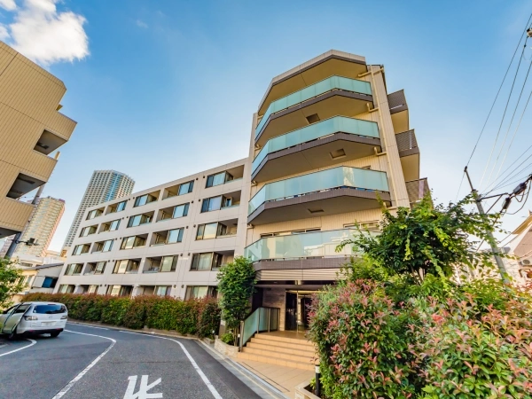 プレシス市谷台町坂