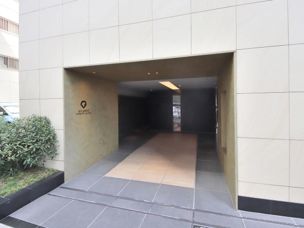 グラディス東京イースト