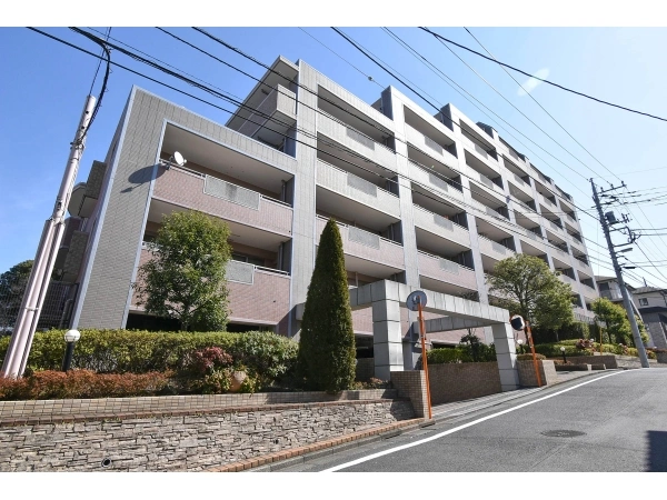 ライオンズグローベル京王永山