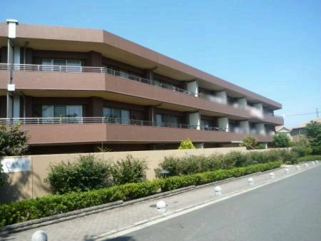 若葉の杜　コスモガーデンズ