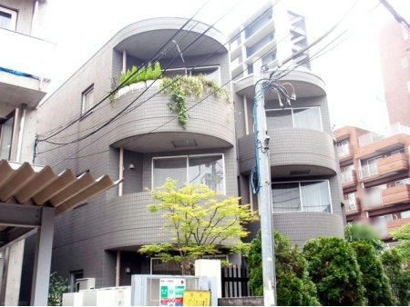 パトリシア信濃町テラス