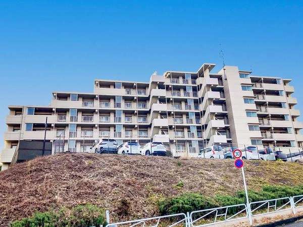 フェリズ南大沢ユーロヒルズ