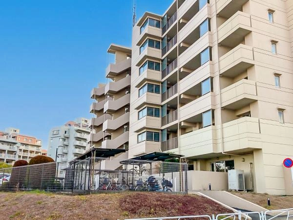 フェリズ南大沢ユーロヒルズ