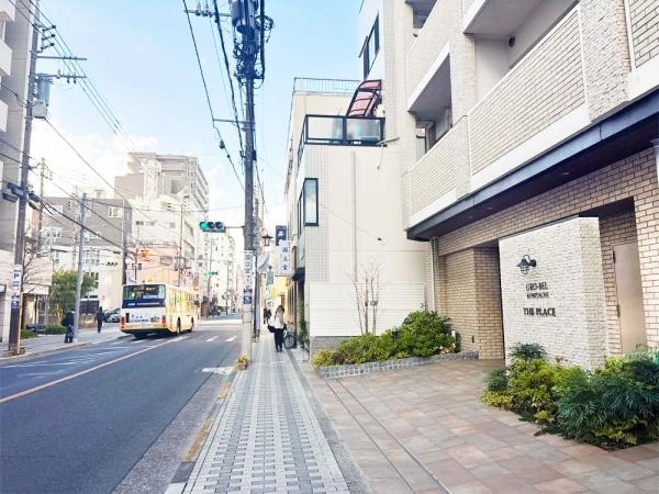 グローベル国立ザ・プレイス