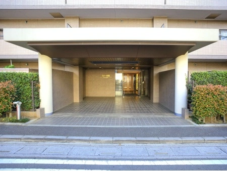 マノー大宮