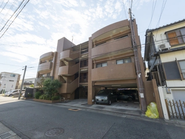 ライオンズマンション池場