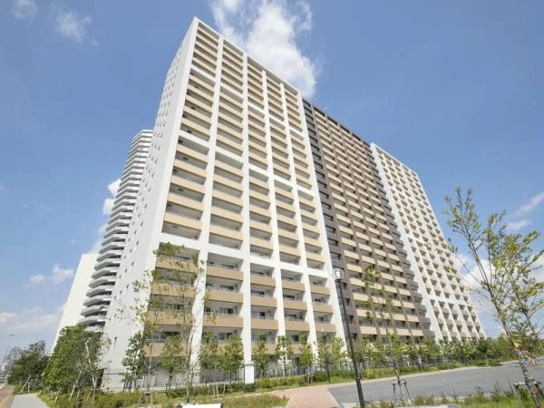 ミッドオアシスタワーズ