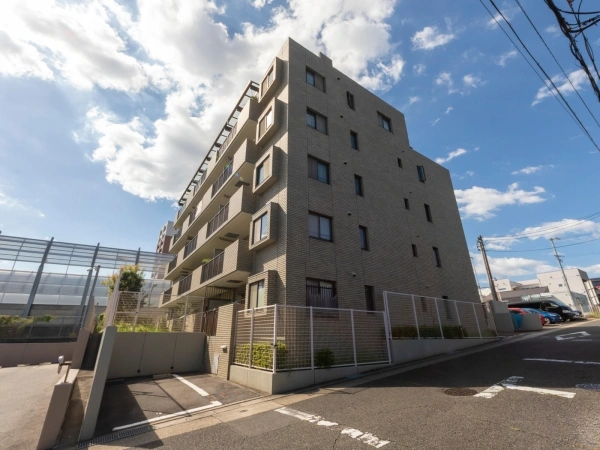 植田パークホームズ