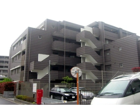 プラネ港北中川