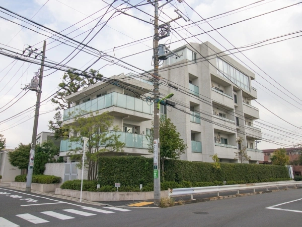 プラウド成城樟景台
