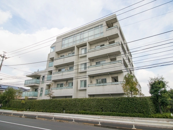 プラウド成城樟景台