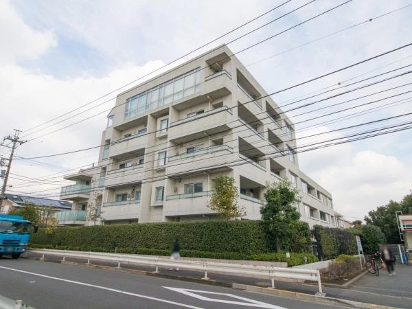 プラウド成城樟景台
