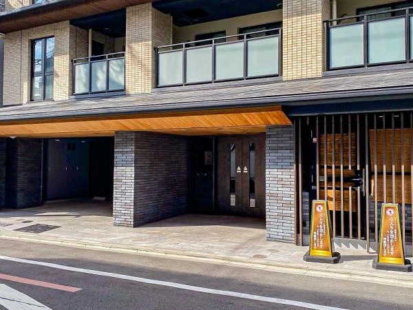 パラドール四条烏丸グレイス