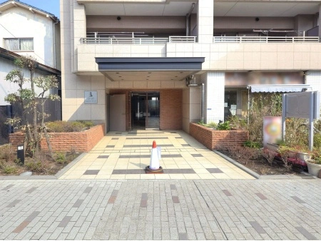 リステージ茅ヶ崎駅前